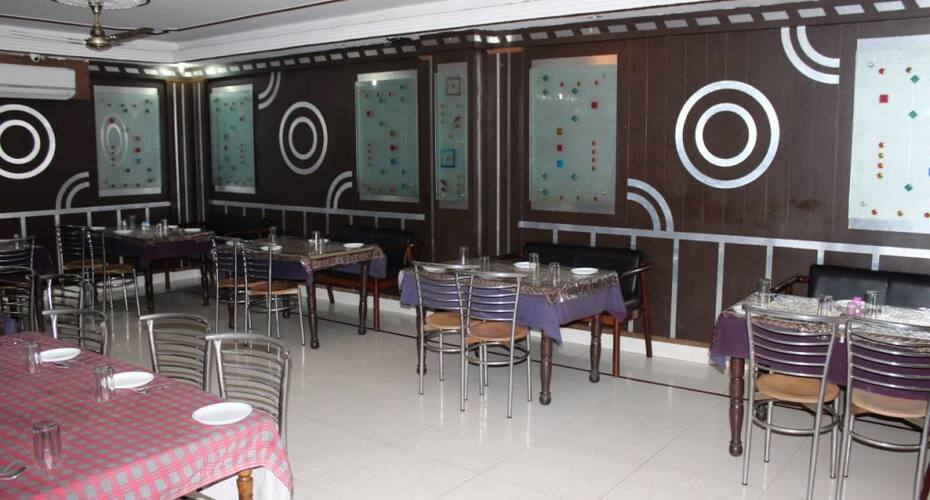 Gazal Hotel & Restaurant, Barnala 5